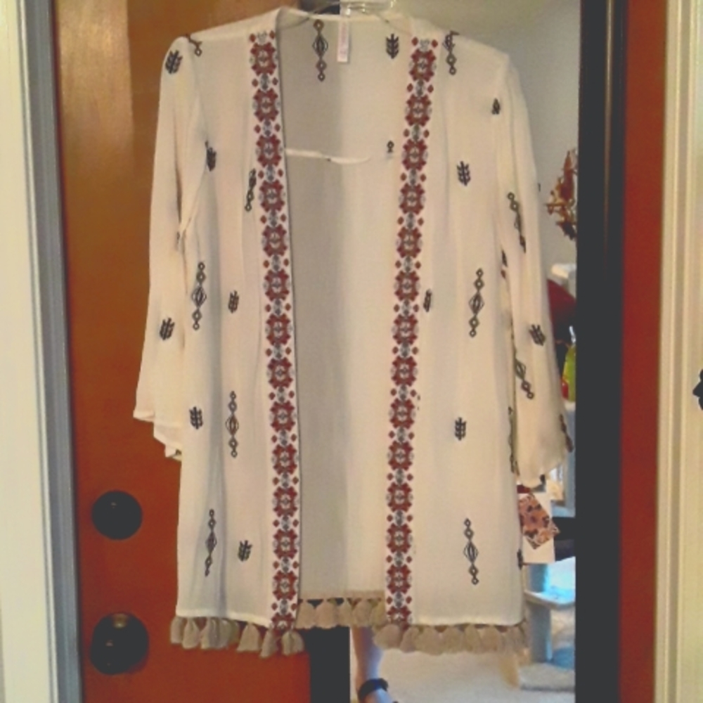 Embroidered tassel kimono duster swim cover nwt XS/S